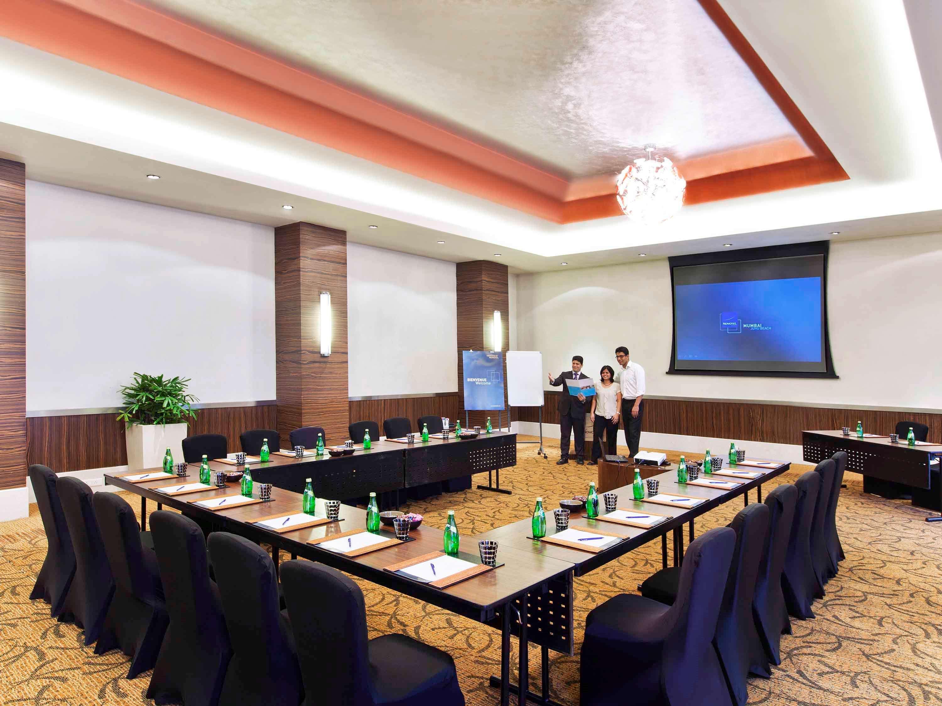 Novotel Mumbai Juhu Beach Exteriér fotografie Meeting room